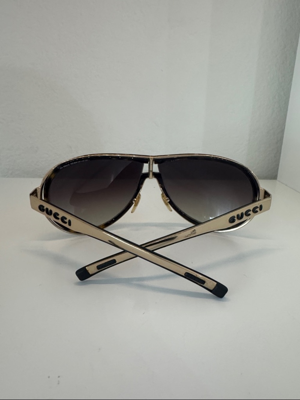 Gucci Brown Gradient Aviator Sunglasses - Picture 9 of 10